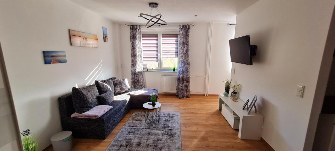Moderne Wohlfuehlferienwohnung In Hildburghausen Luaran gambar